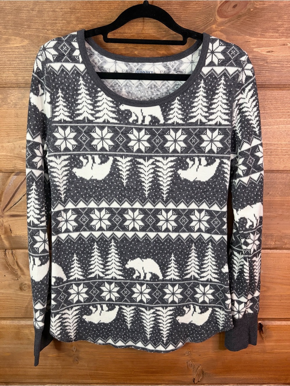 Old Navy Gray & White Bear Fair Isle Crew Neck Lightweight Sweater Top Medium 🩶